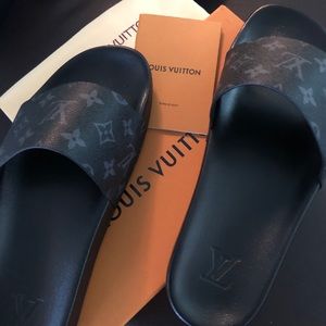 Louis Vuitton Slides